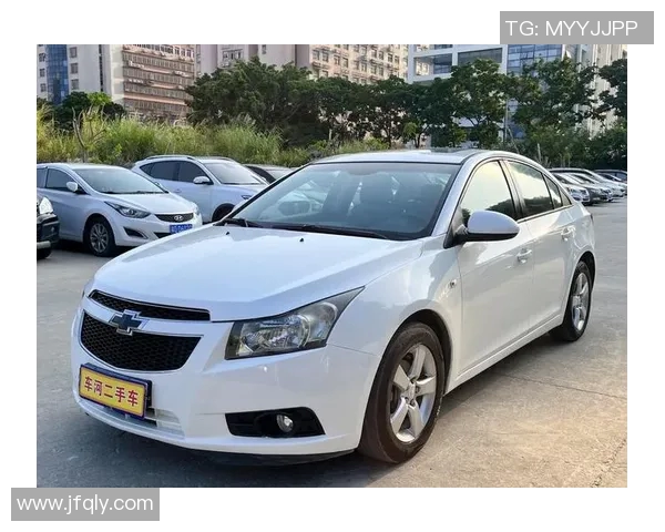 足球明星科鲁兹精彩瞬间图片分享与职业生涯回顾